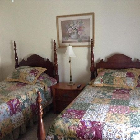 Ottaway Inn Llc Corry Bagian luar foto